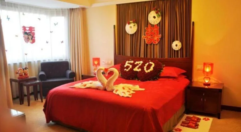 Bed in Shijiazhuang International Building Hotel