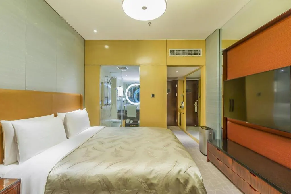 Bed in Shijiazhuang International Building Hotel