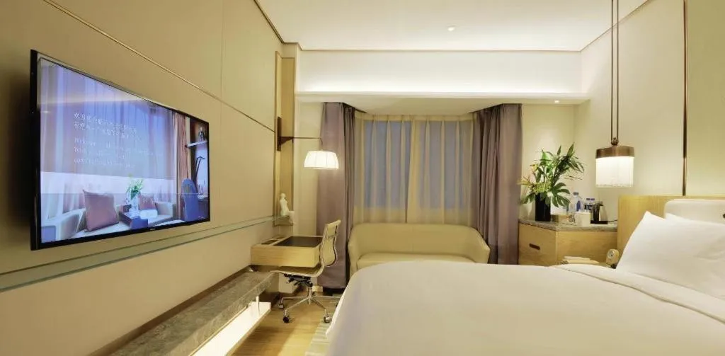 Bed in Shijiazhuang International Building Hotel