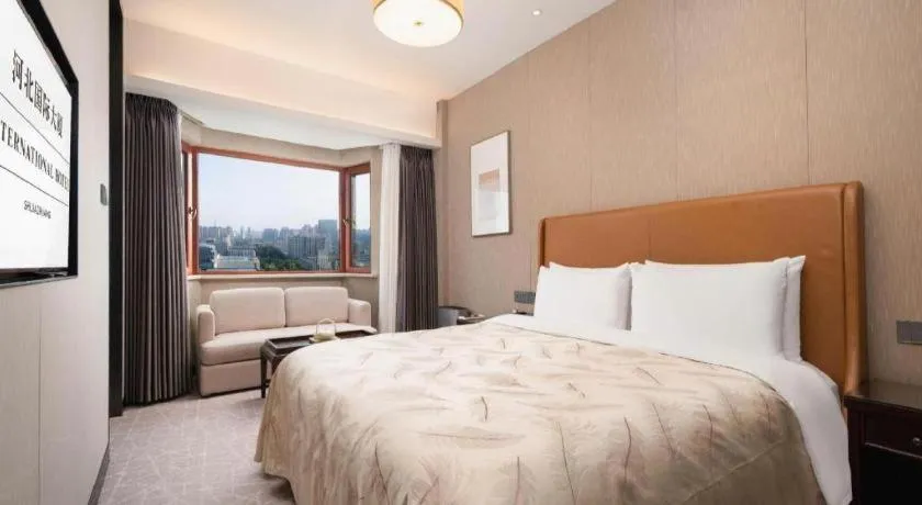 Bed in Shijiazhuang International Building Hotel