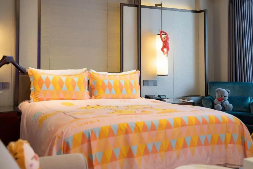 Bed in Shijiazhuang International Building Hotel