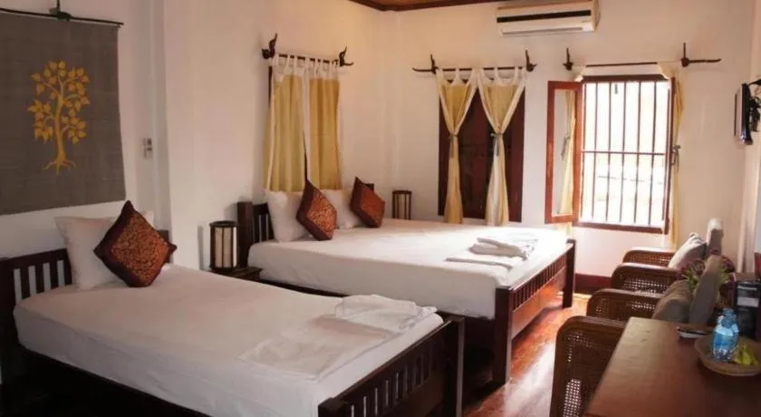 Bed in Pangkham Lodge