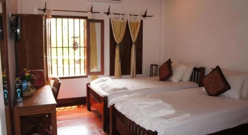 Bed in Pangkham Lodge