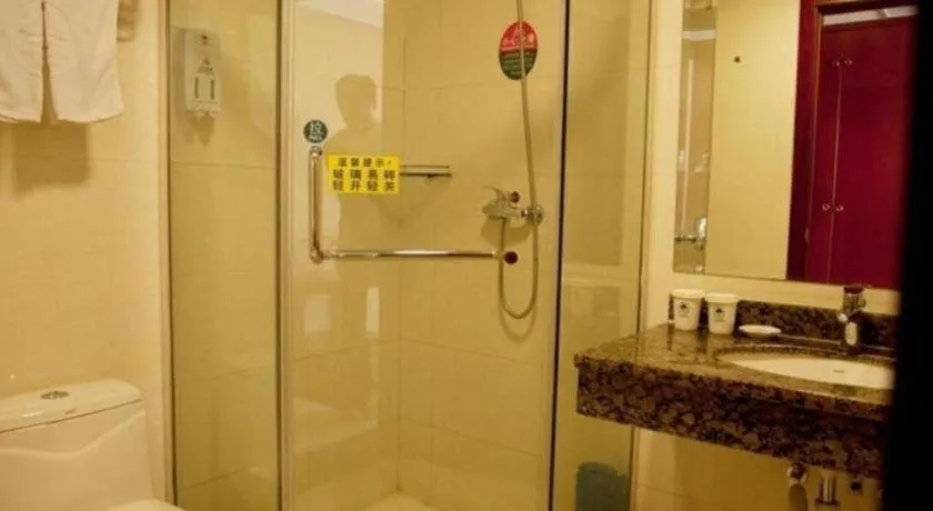 GreenTree Inn Rizhao Haiqu East Road Hotel