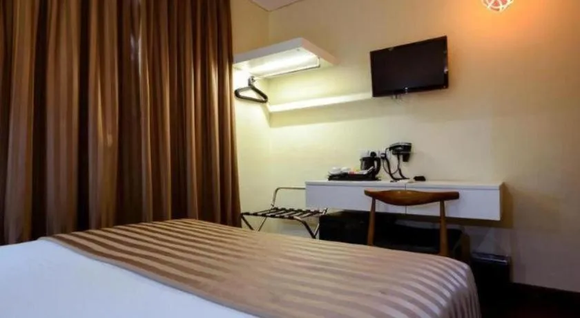 Bed in The Keong Saik Hotel