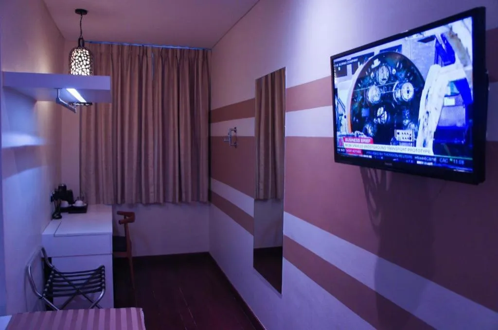 Bed in The Keong Saik Hotel