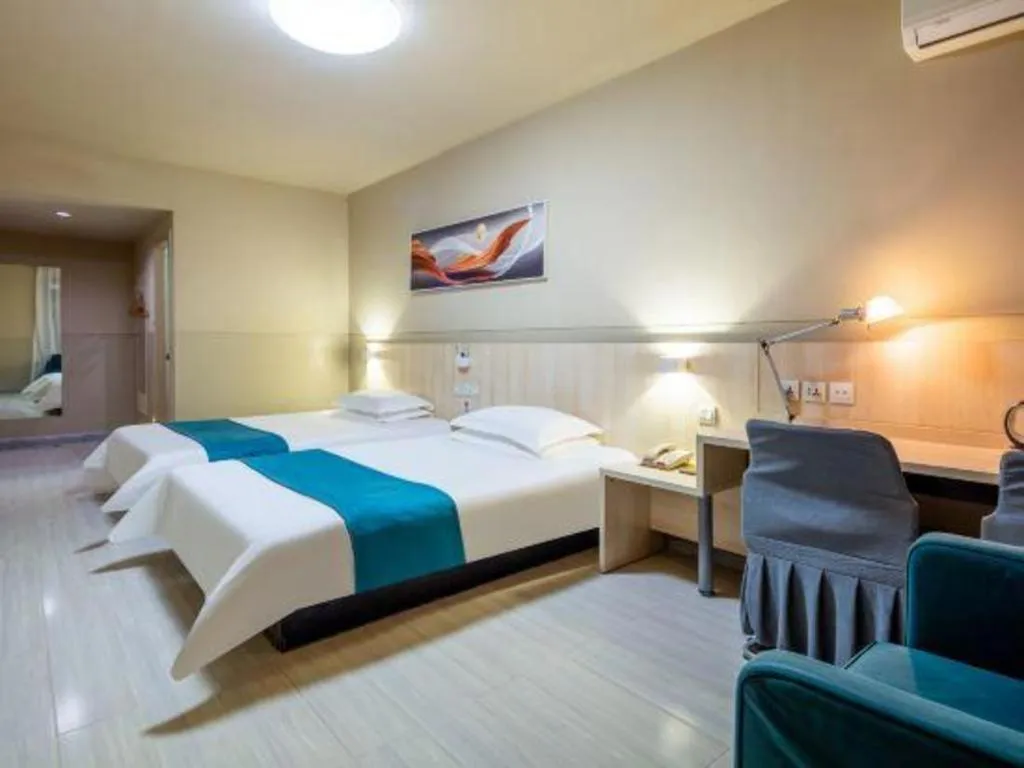 Bed in Jinjiang Inn Taiyuan Longtan Park