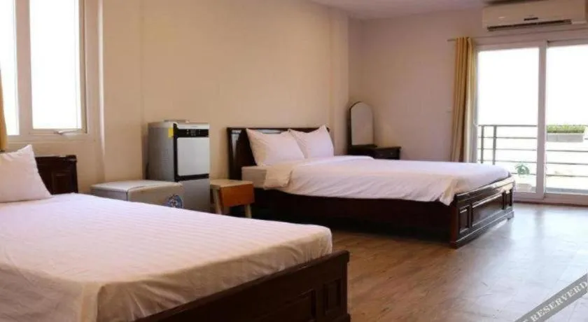 Bed in Dom's Residence & Hotel Hanoi