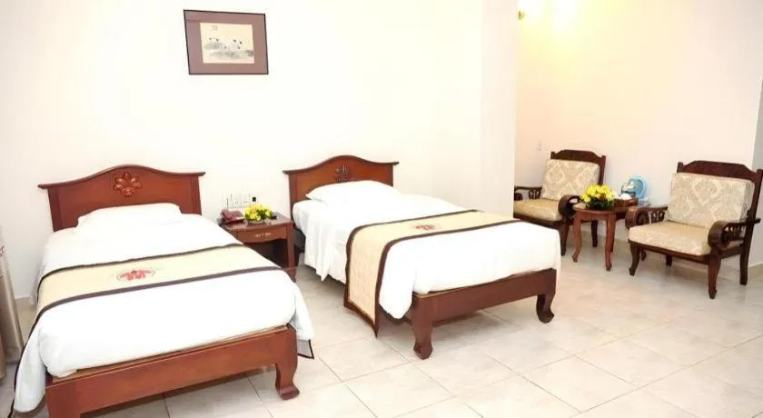 Bed in Tan Son Nhat Hotel