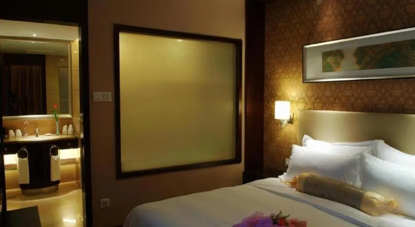 Bed in Yiwu Shinsun International Hotel