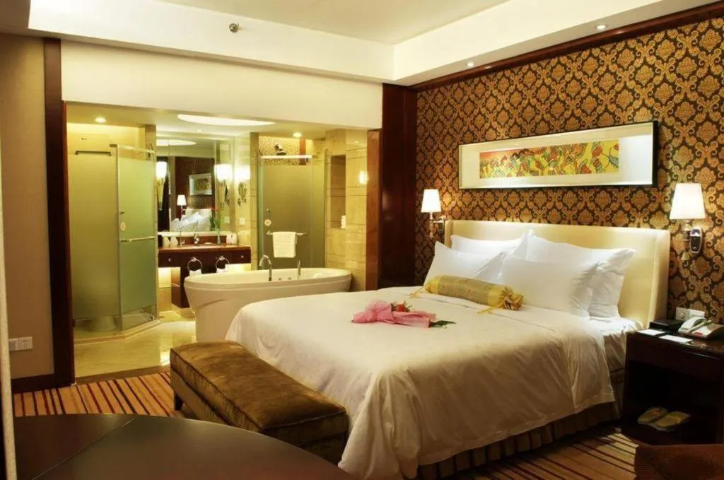 Bed in Yiwu Shinsun International Hotel