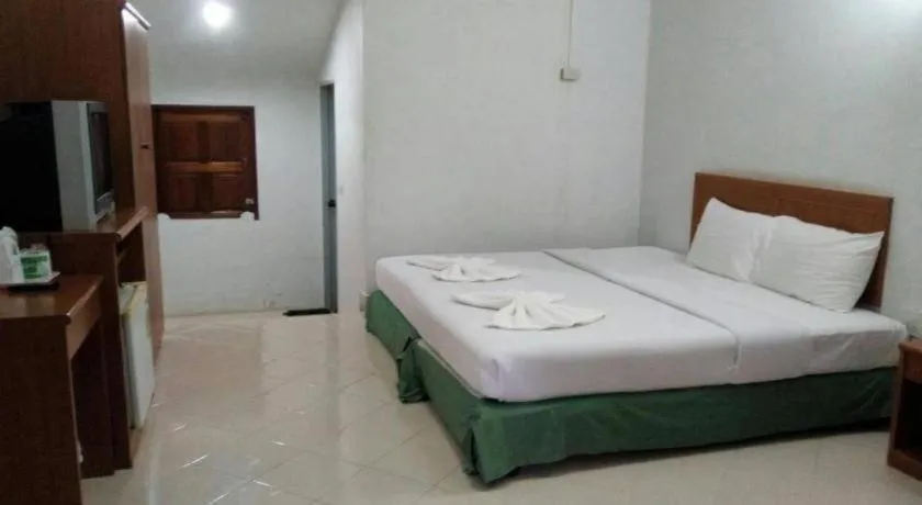 Bed in Ranong Resort & Laguna