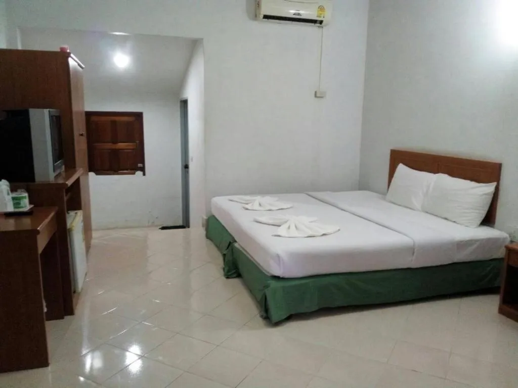 Bed in Ranong Resort & Laguna