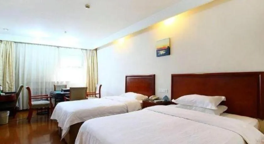 Bed in GreenTree Alliance Changzhou University City Hotel