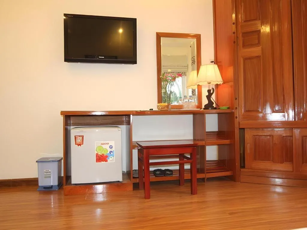 Omega Da Nang Beach Hotel