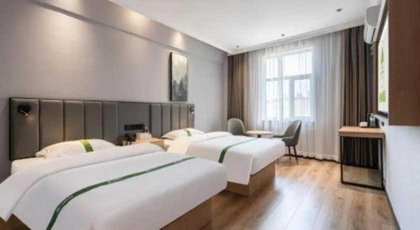 Bed in GreenTree Inn Weihai Port