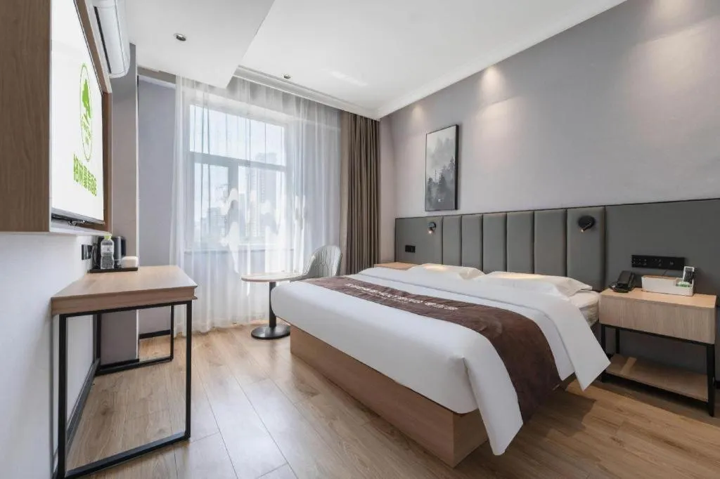 Bed in GreenTree Inn Weihai Port