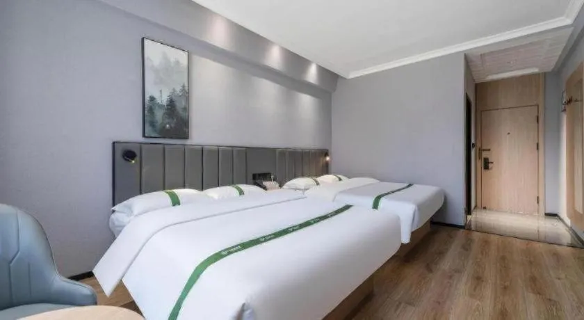 Bed in GreenTree Inn Weihai Port