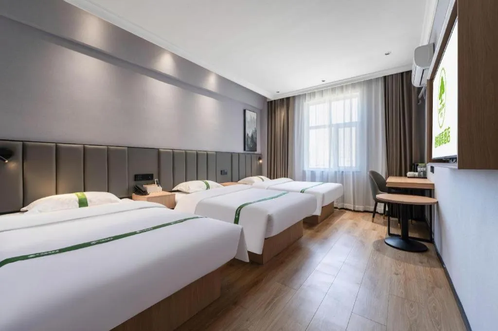 Bed in GreenTree Inn Weihai Port