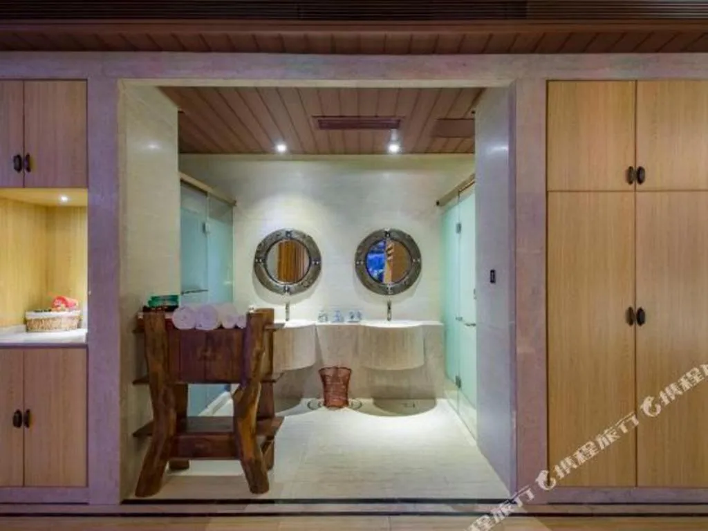 Huangma Holiday Nanhai Museum Hotel