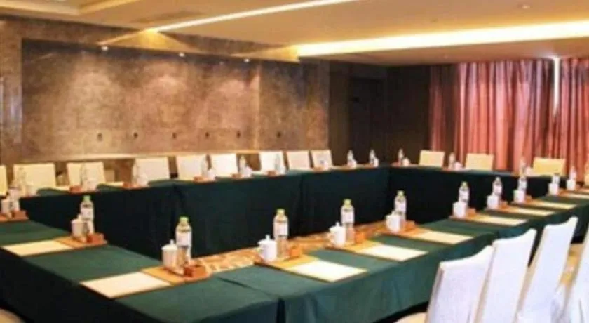 Wuhan Gleetour Hotel