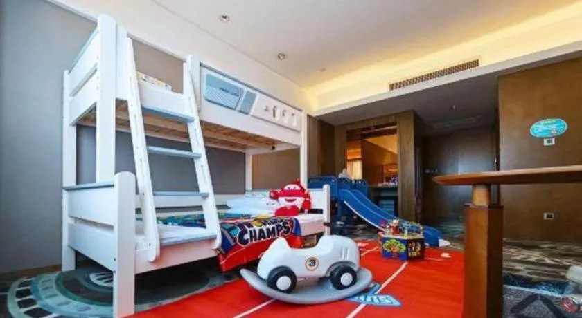 Bed in Wuhan Gleetour Hotel