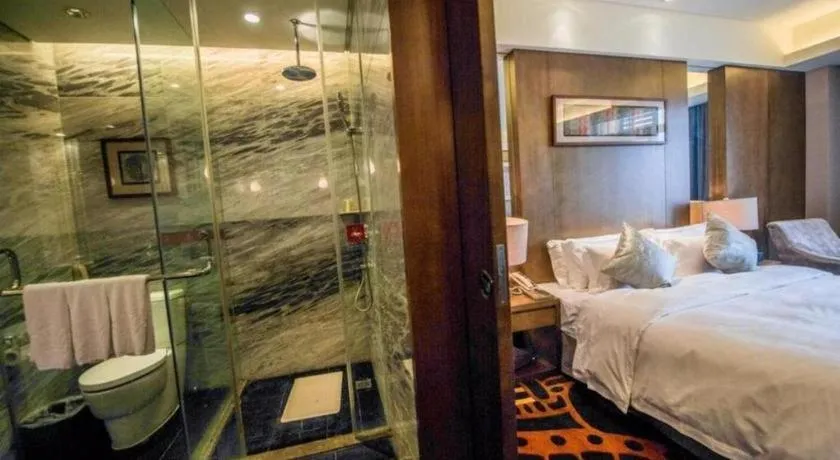 Bed in Wuhan Gleetour Hotel