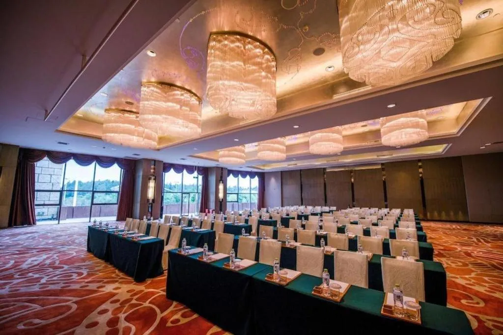 Wuhan Gleetour Hotel