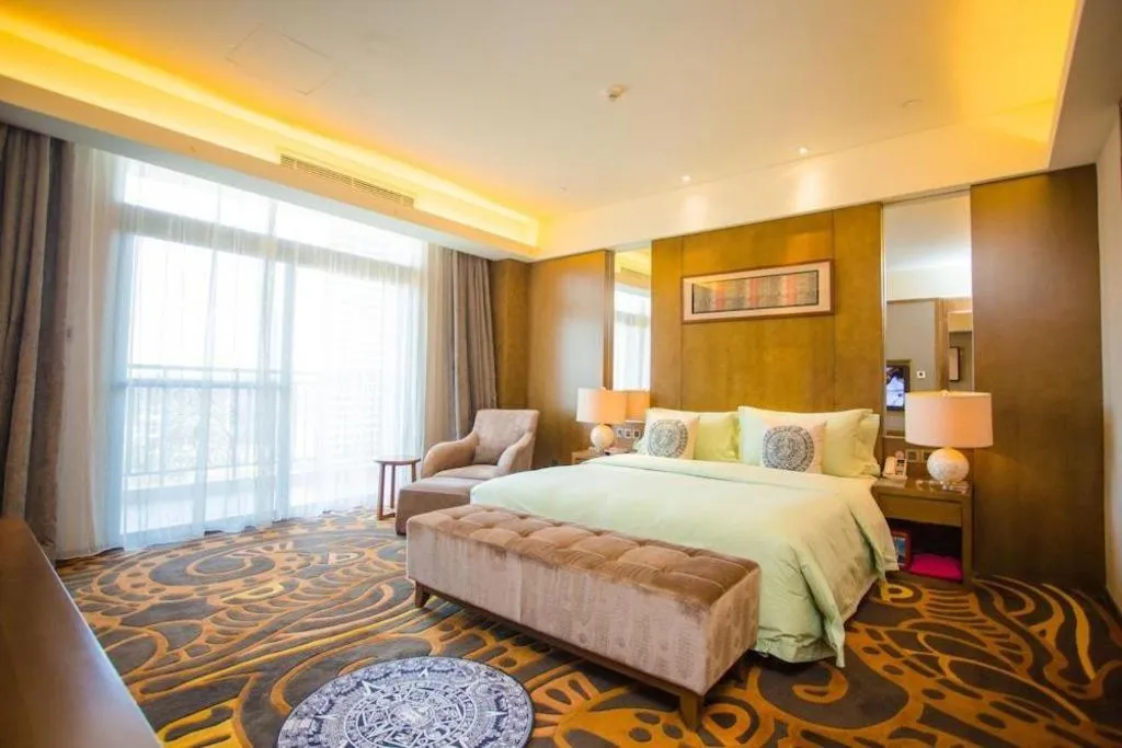 Bed in Wuhan Gleetour Hotel