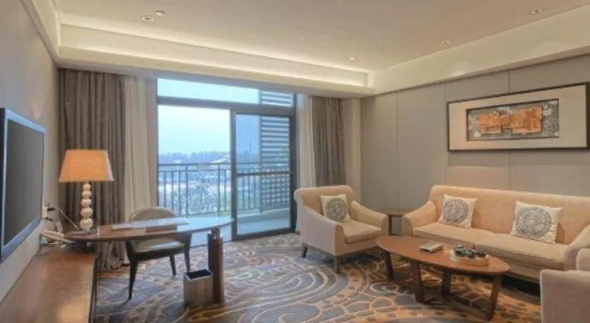 Wuhan Gleetour Hotel