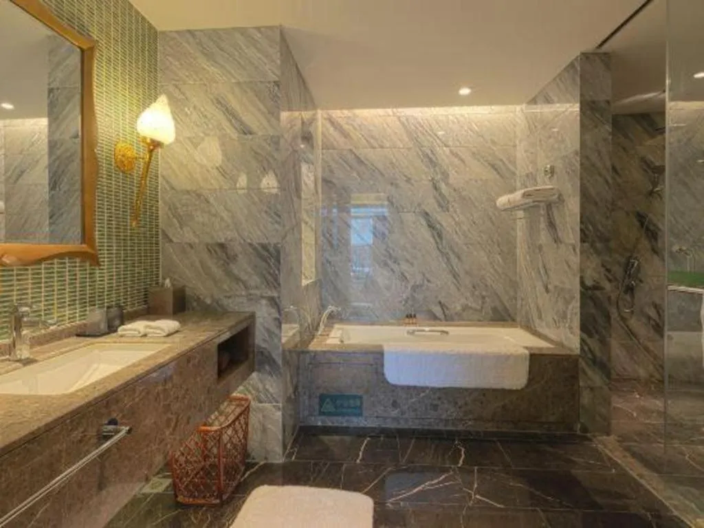 Wuhan Gleetour Hotel