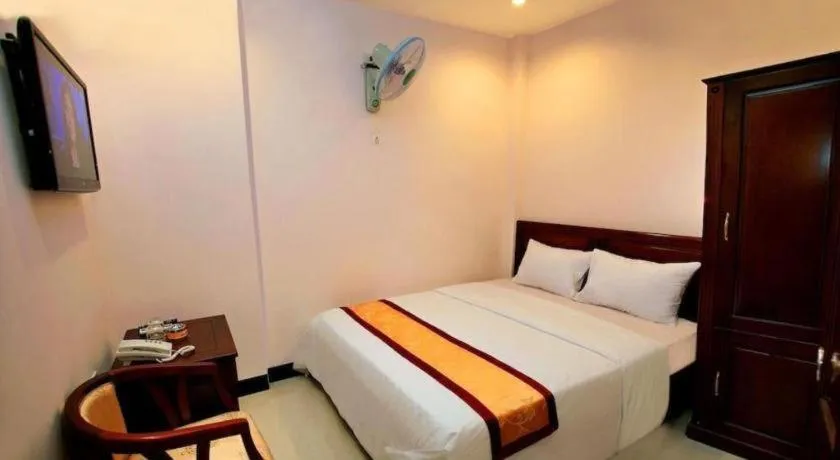 Bed in Souvenir Nha Trang Hotel