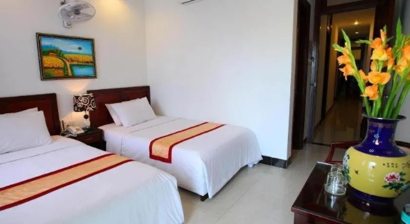 Bed in Souvenir Nha Trang Hotel