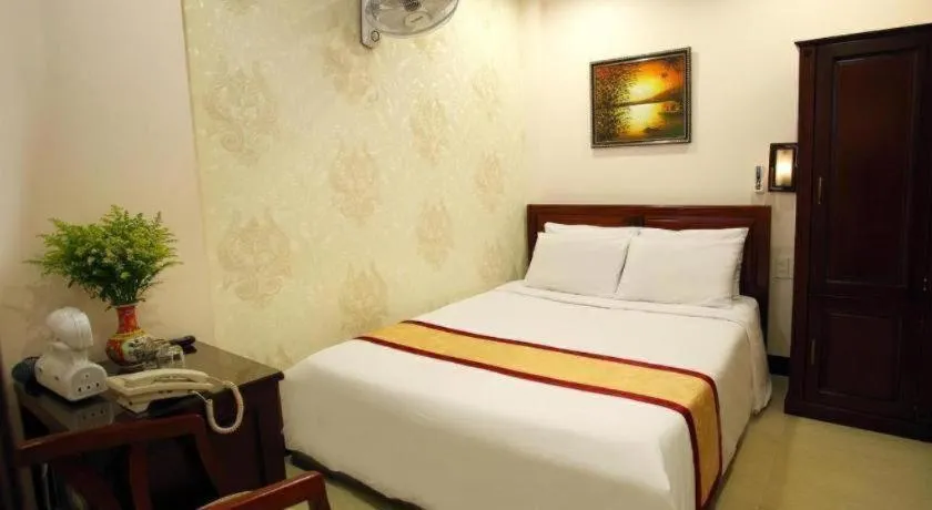 Bed in Souvenir Nha Trang Hotel