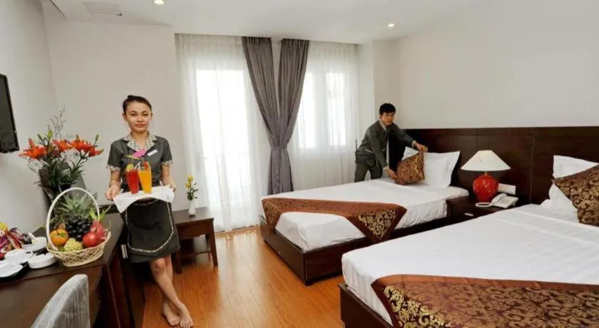 Bed in Hanoi Golden Hotel