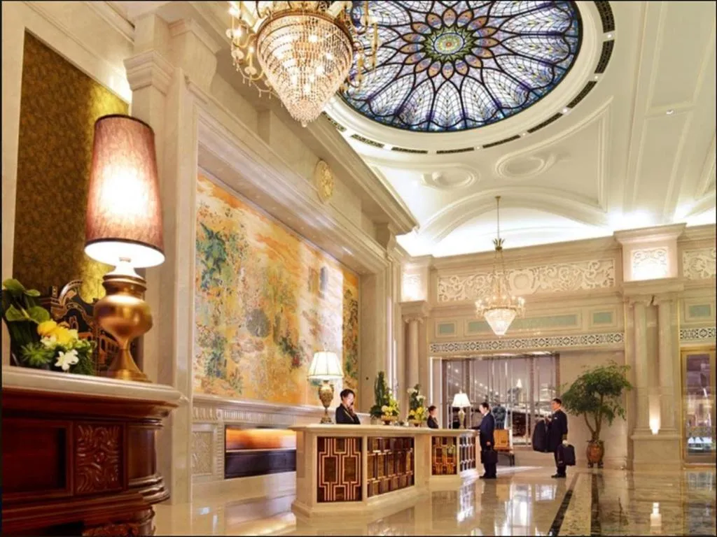 Chengdu Ren He Spring Hotel