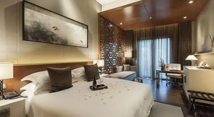 Bed in Pins De La Brume Hotel