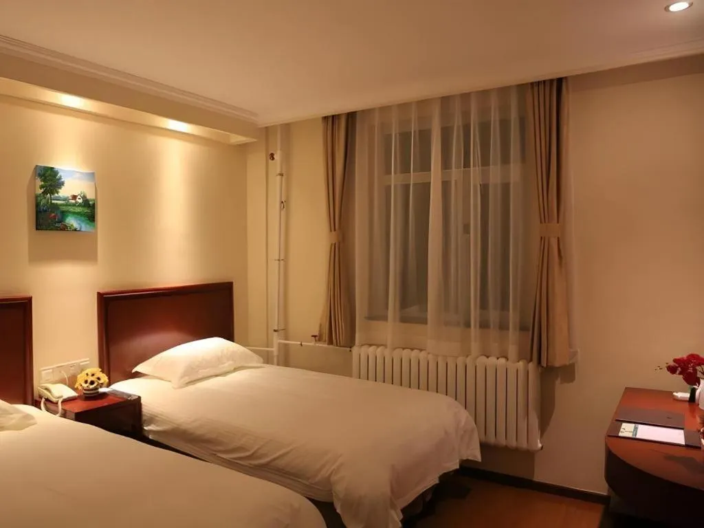 Bed in GreenTree Inn Beijing Fengtai Dongda Street Express Hotel