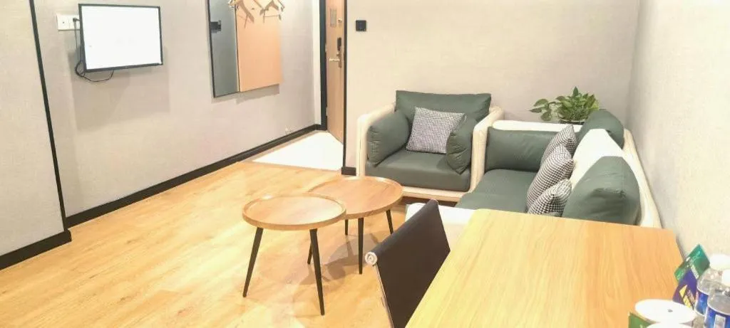 GreenTree Inn Yixing Zhangzhu Express Hotel