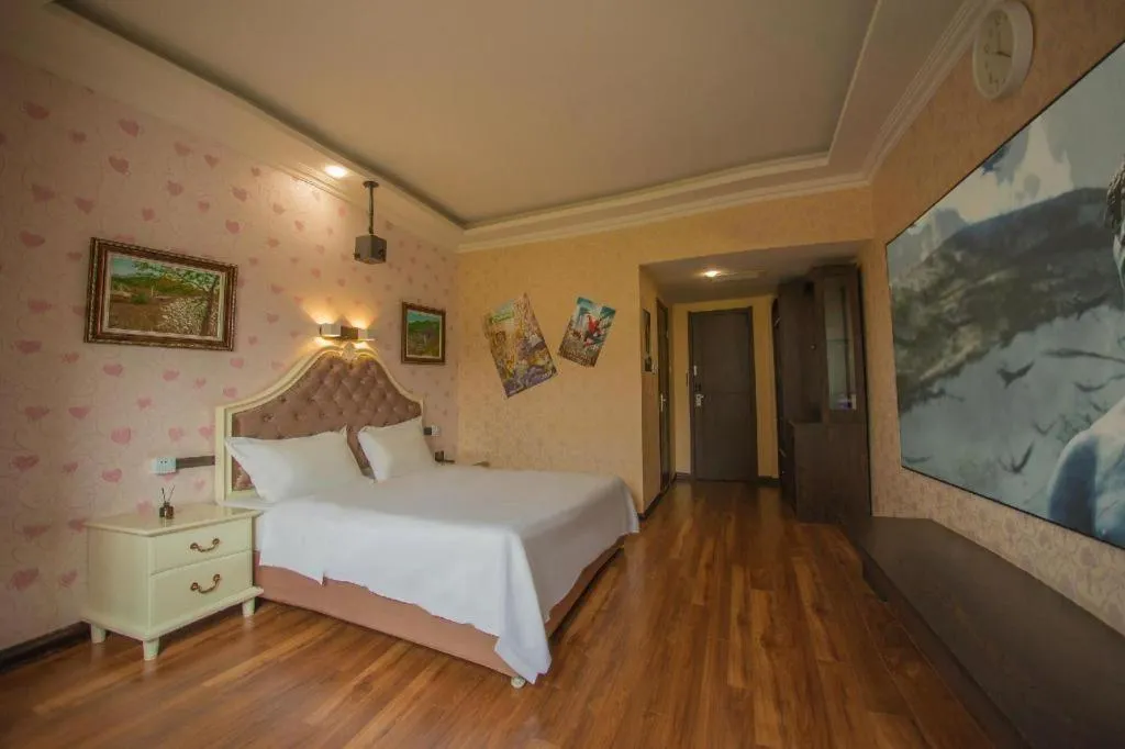 Bed in Anshan Camilla Business Hotel