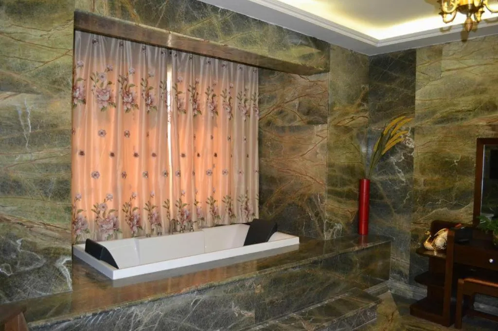 Anshan Camilla Business Hotel