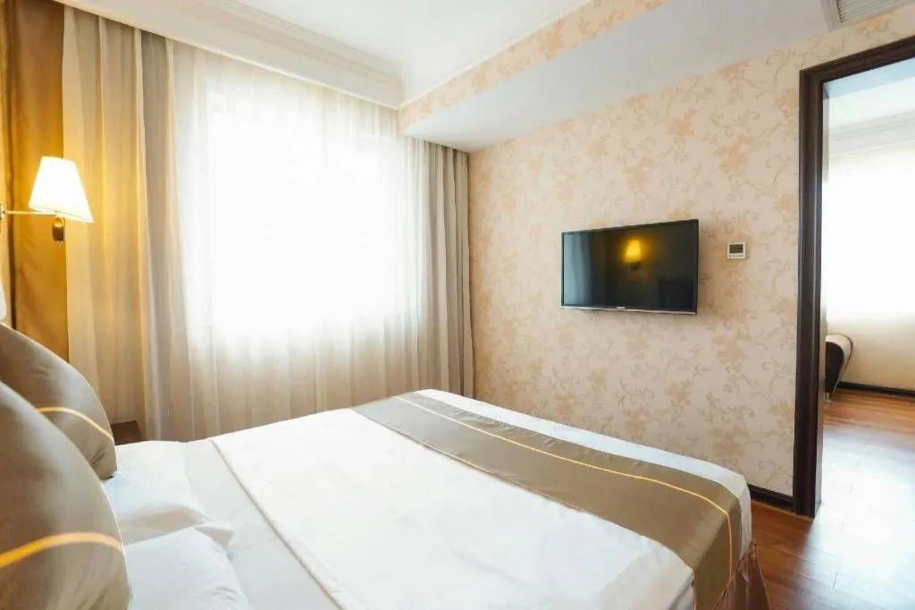Bed in Anshan Camilla Business Hotel