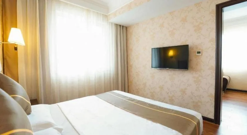 Bed in Anshan Camilla Business Hotel