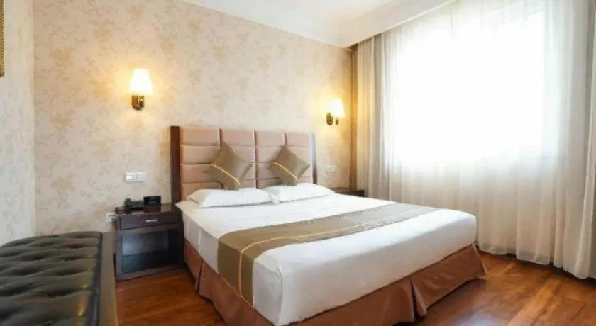 Bed in Anshan Camilla Business Hotel