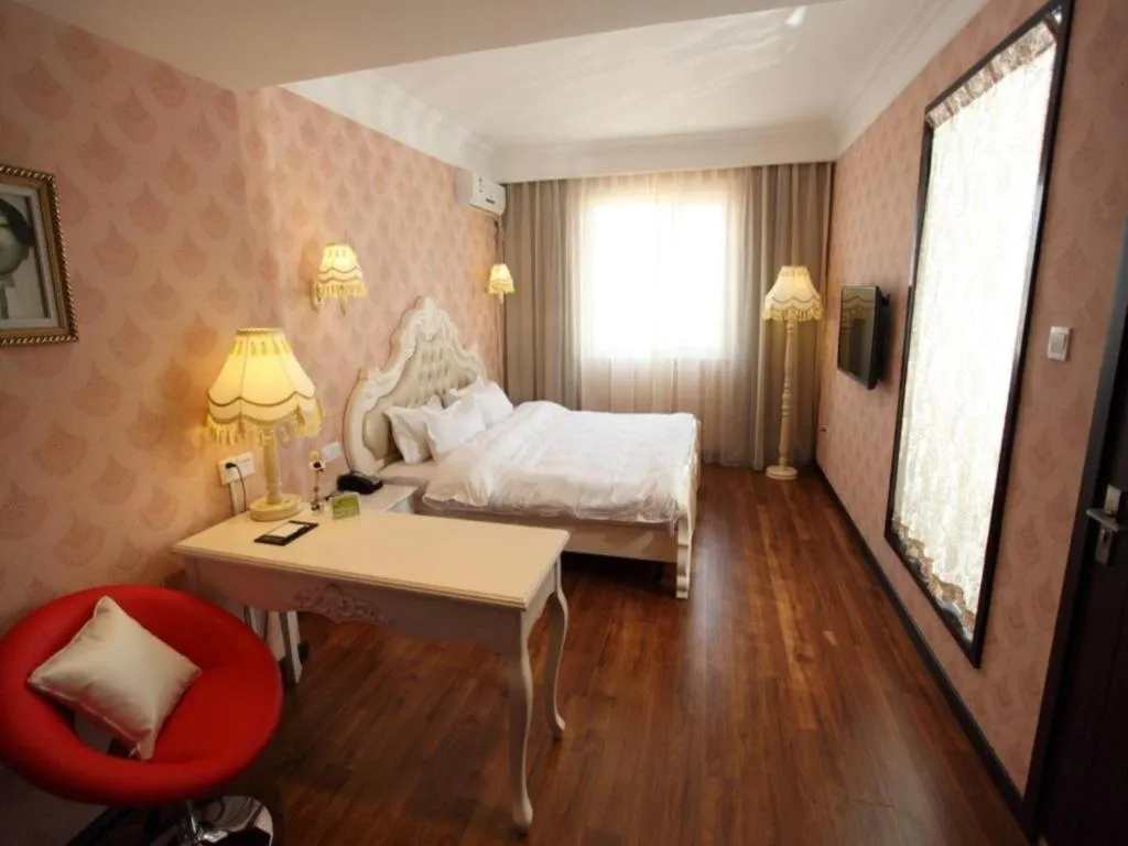 Bed in Anshan Camilla Business Hotel