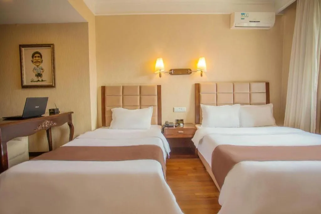 Bed in Anshan Camilla Business Hotel