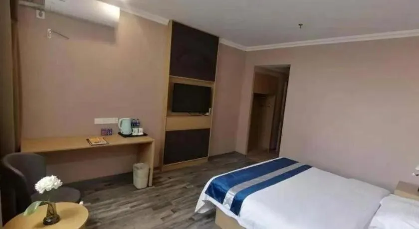 Bed in GreenTree Inn Nantong Haian Kaifa District Express Hotel