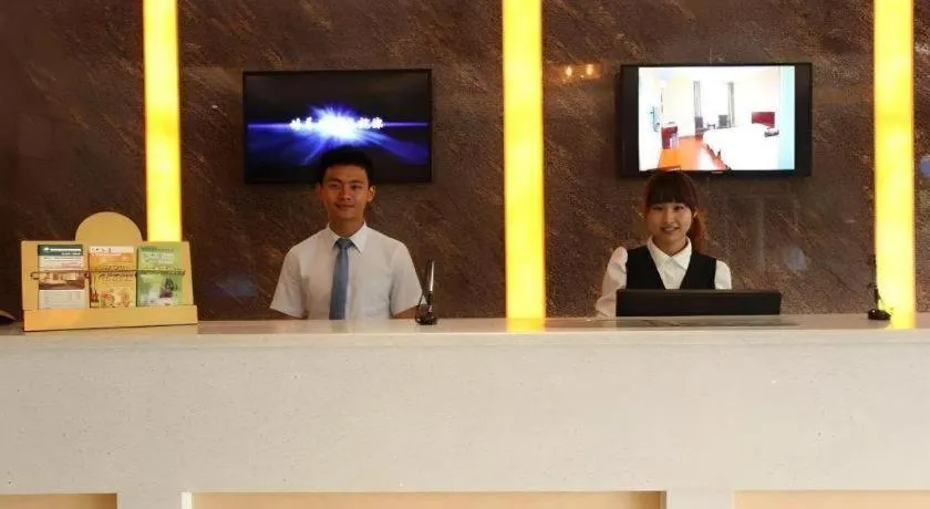 GreenTree Inn Guangzhou Panyu Bus Station Business Hotel