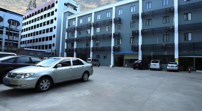 GreenTree Inn Guangzhou Panyu Bus Station Business Hotel