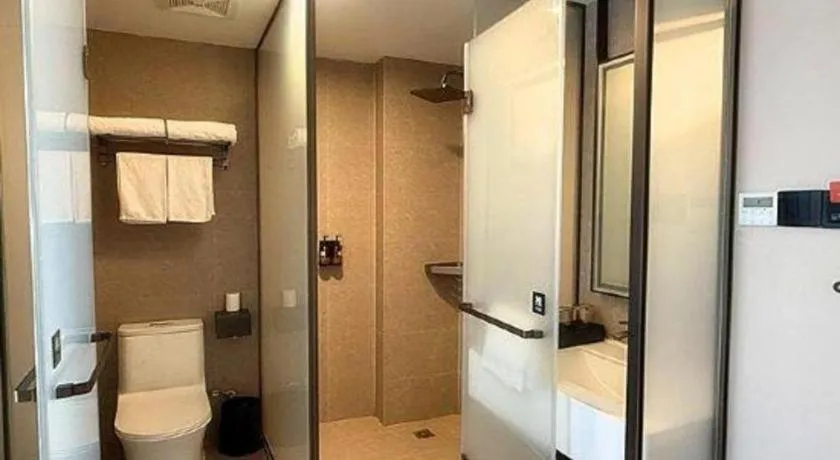 GreenTree Inn Guangzhou Panyu Bus Station Business Hotel